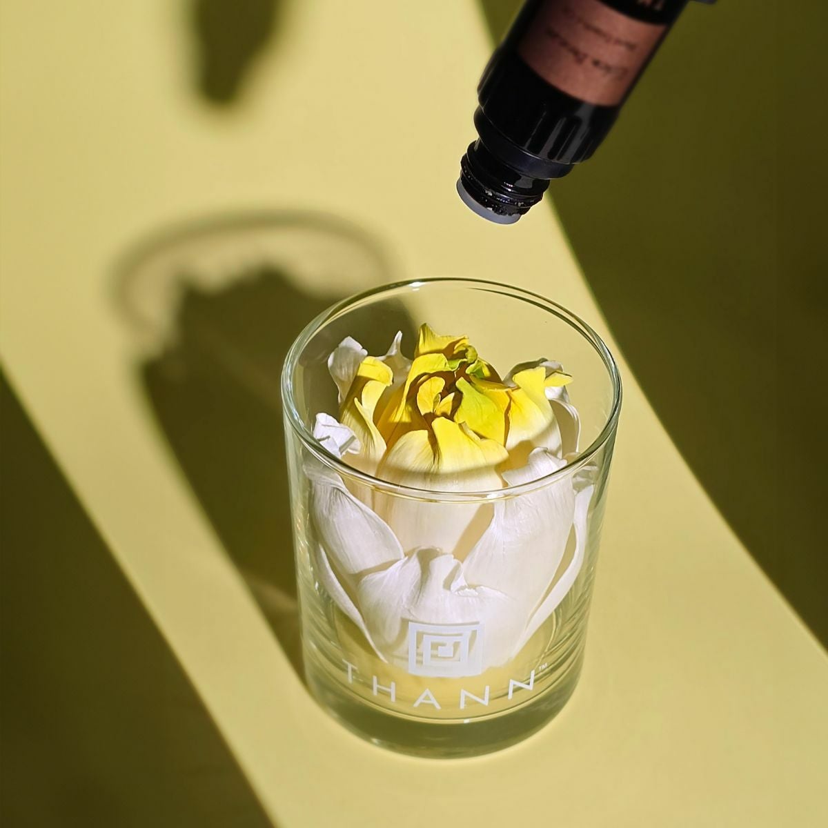 エッセンシャルオイル EB 10ml ポプリ付 《エデンブリーズ》 | THANN