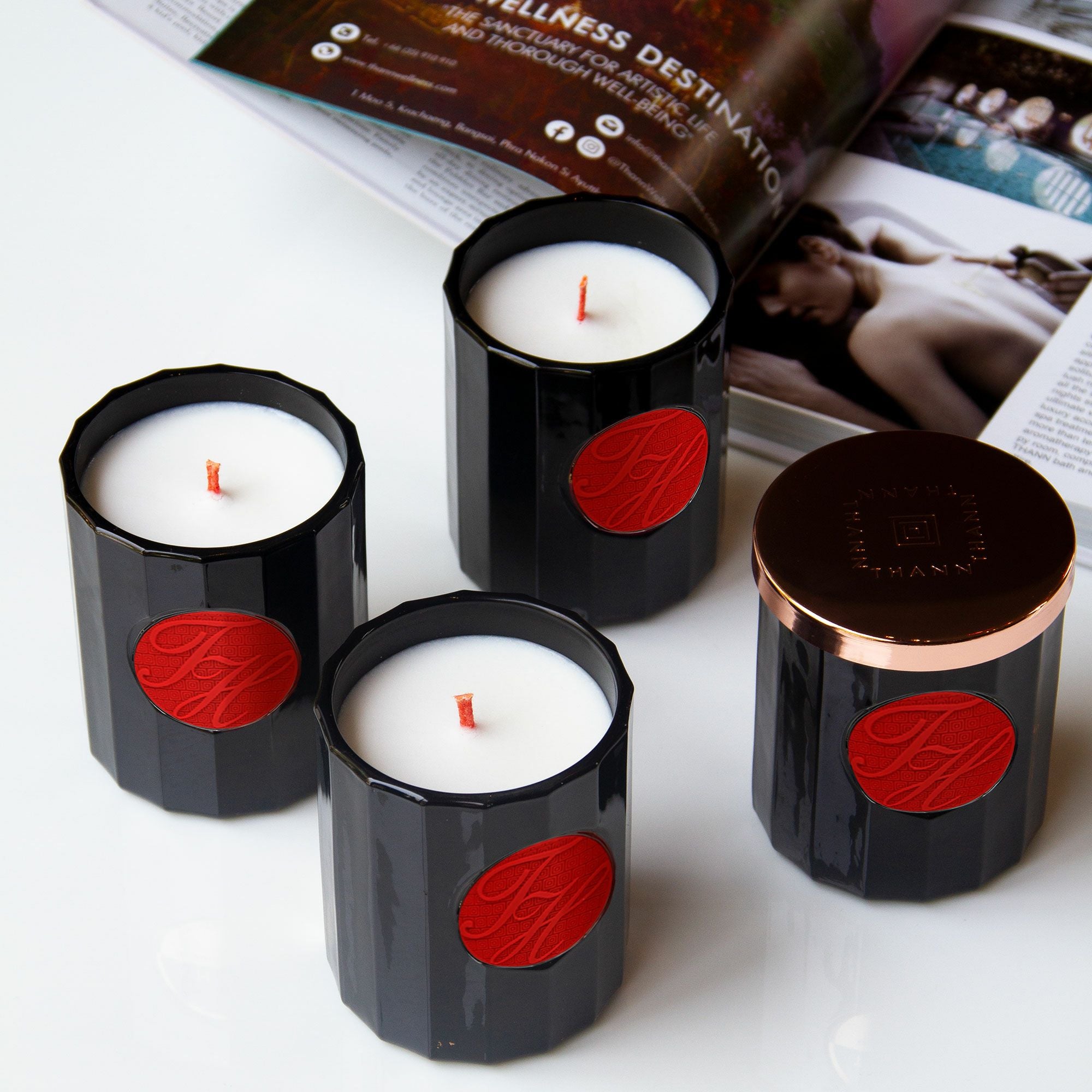 アロマティックキャンドル EB 《エデンブリーズ》 | THANN